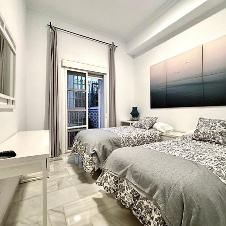 Apartament El Reloj Del Viajero 2 Sewilla Zewnętrze zdjęcie